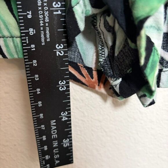 Chaser Romper Women's Medium Green Floral Sleeveless Boho Printed One Piece - Picture 6 of 10